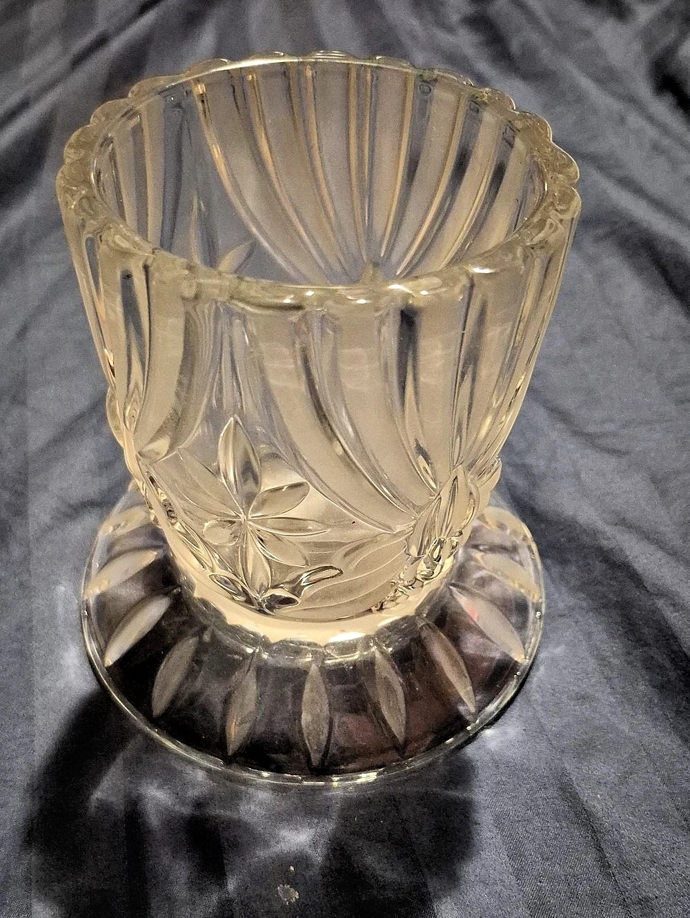 Gorham Crystal Pillar Candle Holder Holiday Traditions Angels of Peace